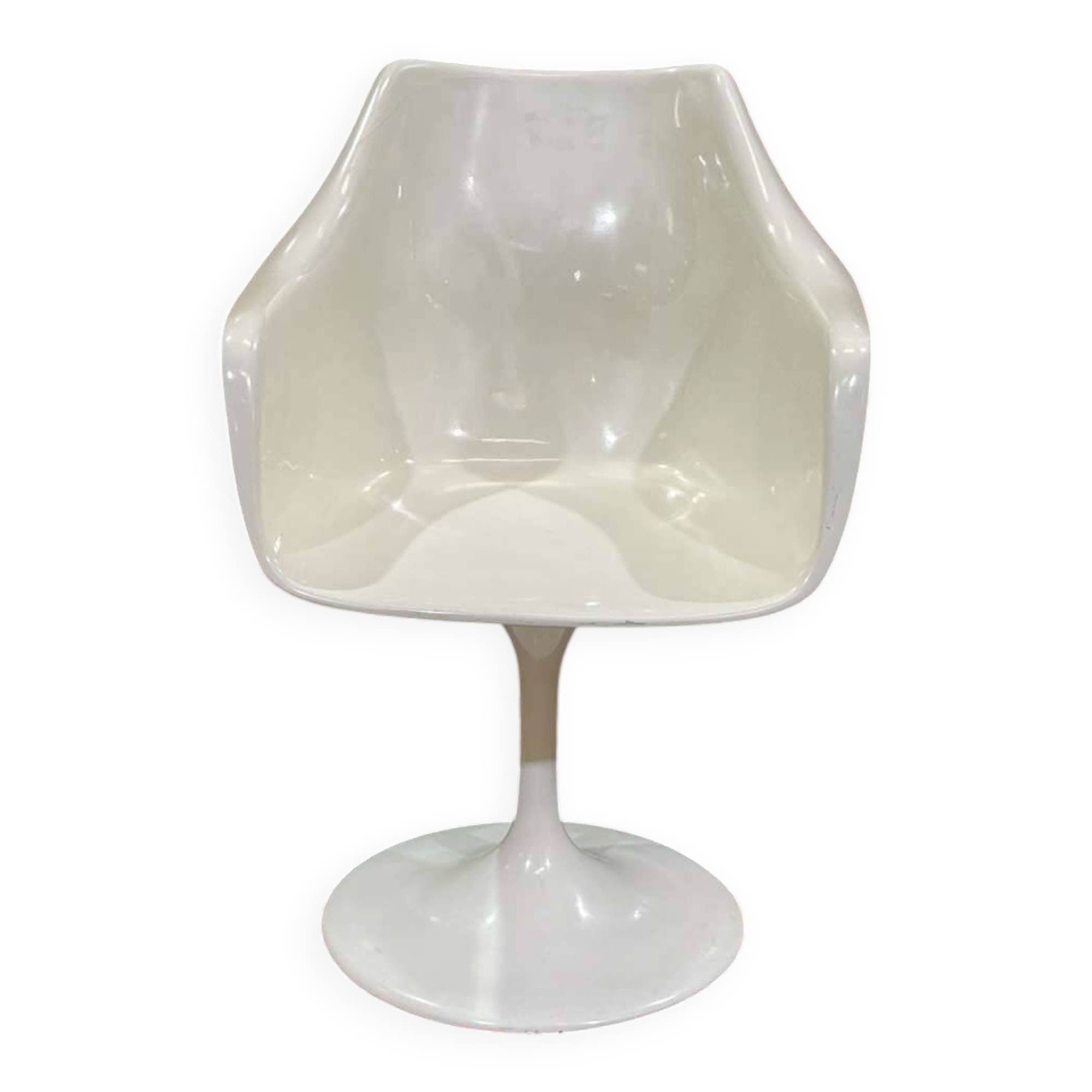 Swivel tulip chair in fiberglass from the 1970s