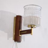 Scandinavian wall lamp in teak and glass