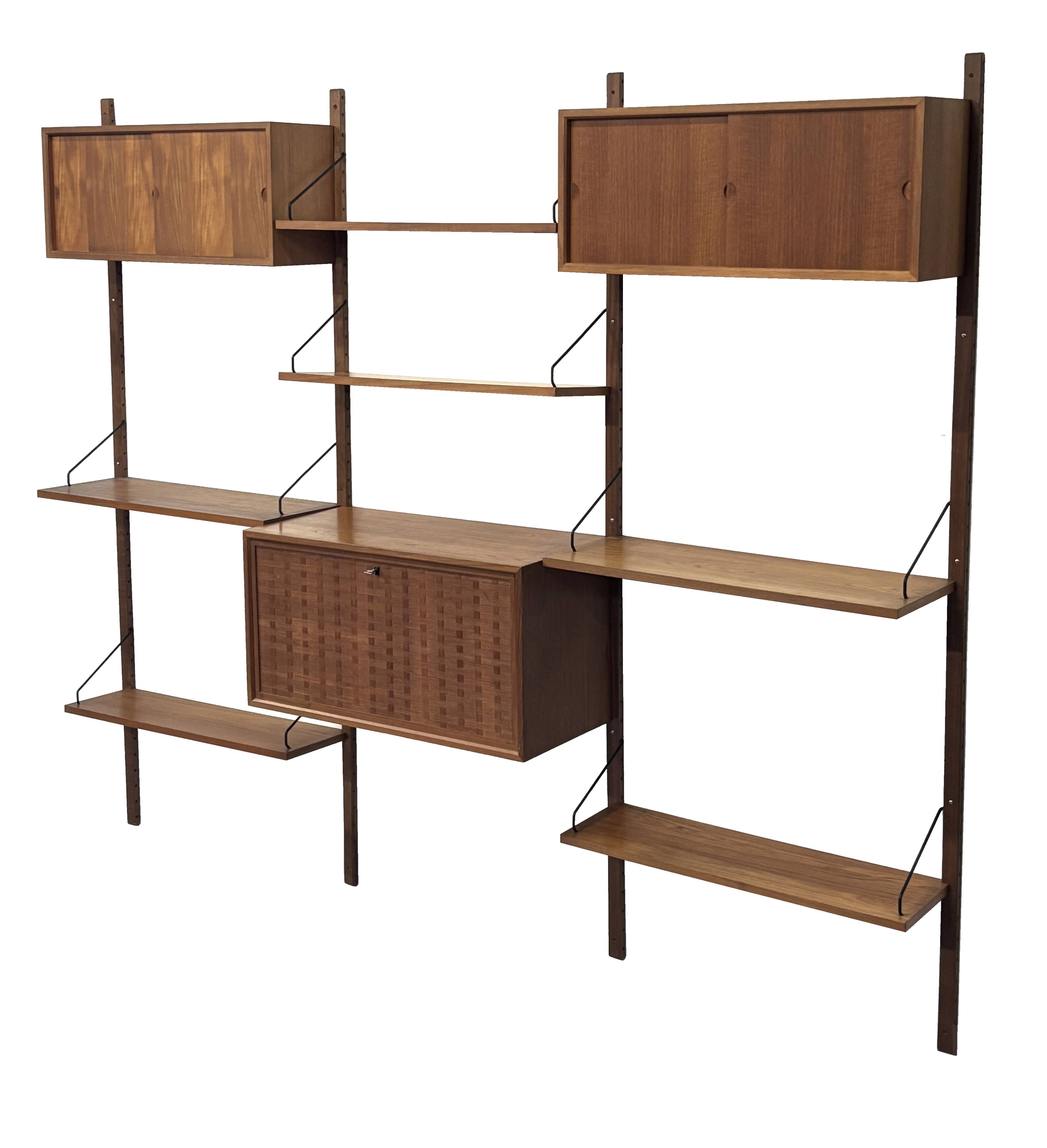 Vintage wall system Poul Cadovius Cado Design