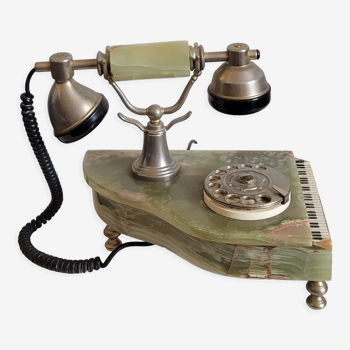 Téléphone en marbre