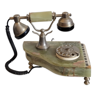 Téléphone en marbre