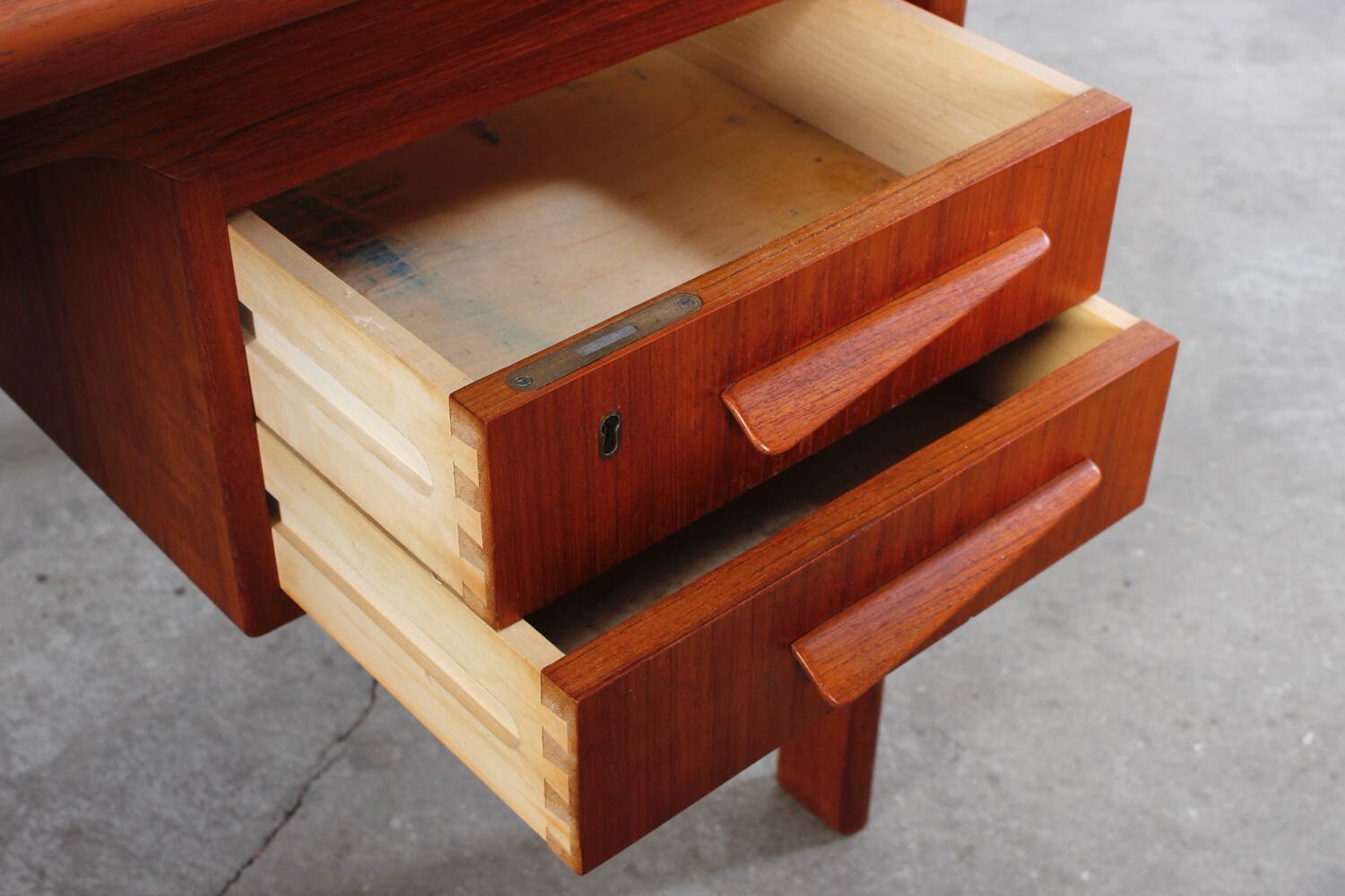Vintage Teak Schreibtisch Desk Mid Century Danish Design 60er