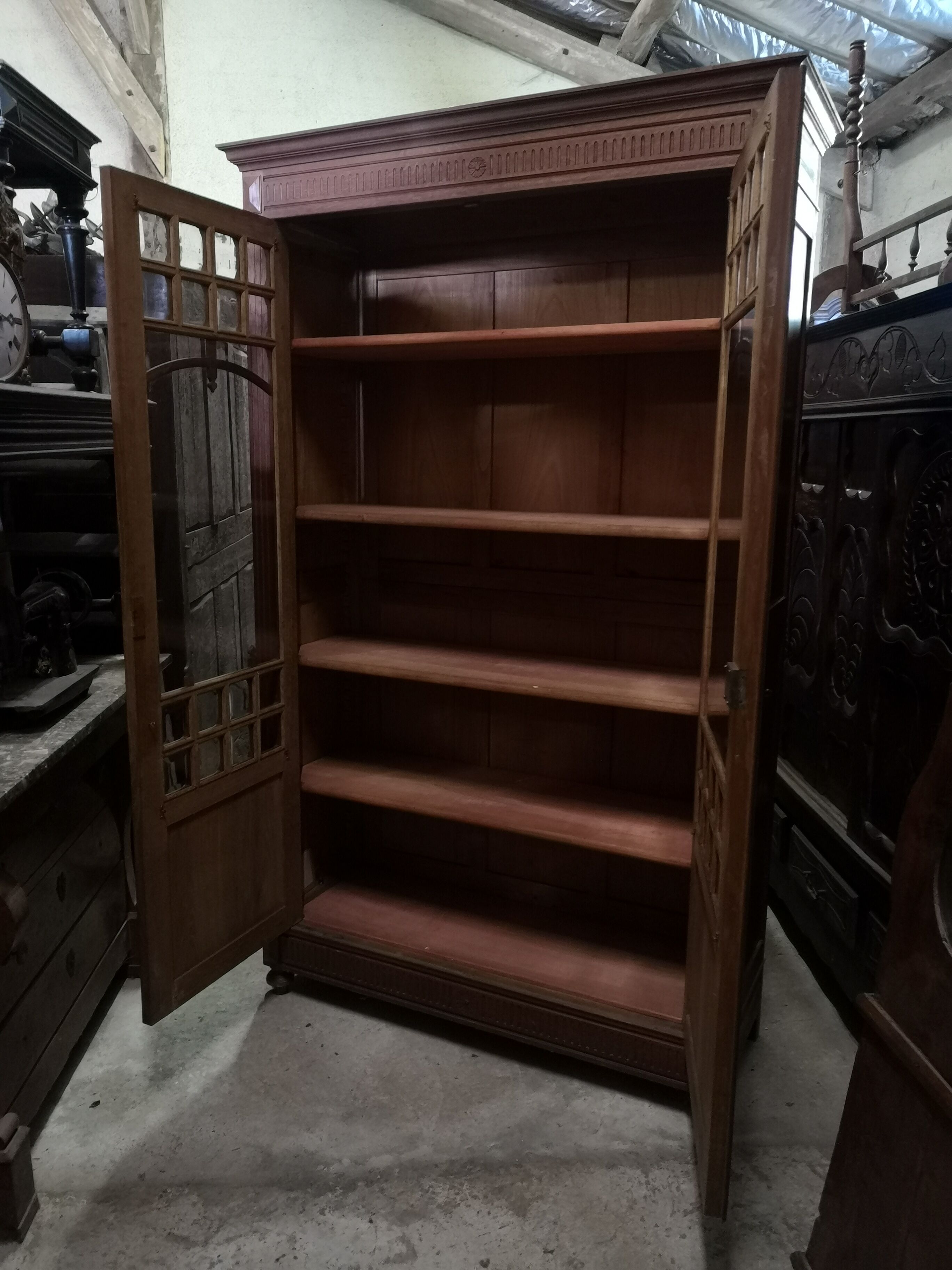 Bibliothèque vitrine années 1930