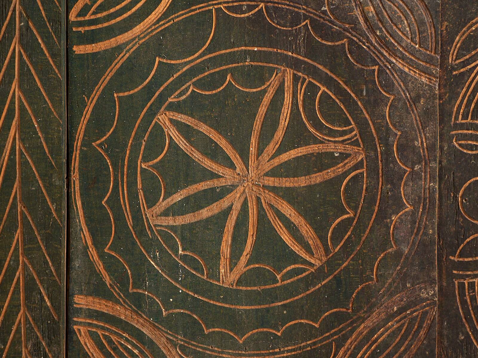 Antique green primitive style chest of drawers (circa 1920) #71