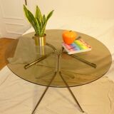 Table vintage 70 en verre légèrement fumé pieds chromés
