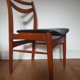 Set of 2 Scandinavian chairs