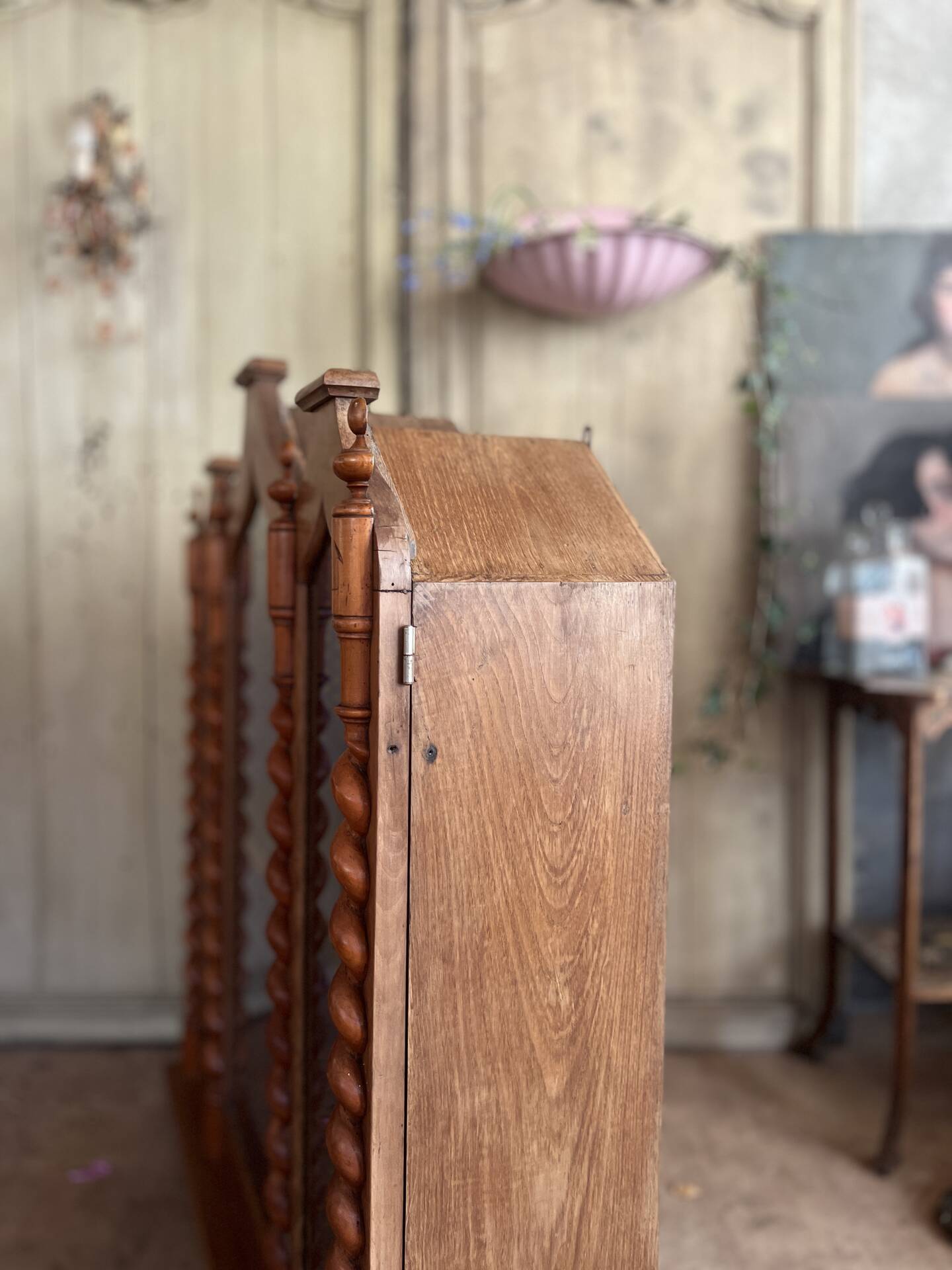 Vitrine ancienne