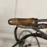 Tricycle d’enfants en fer forgé, vers 1900