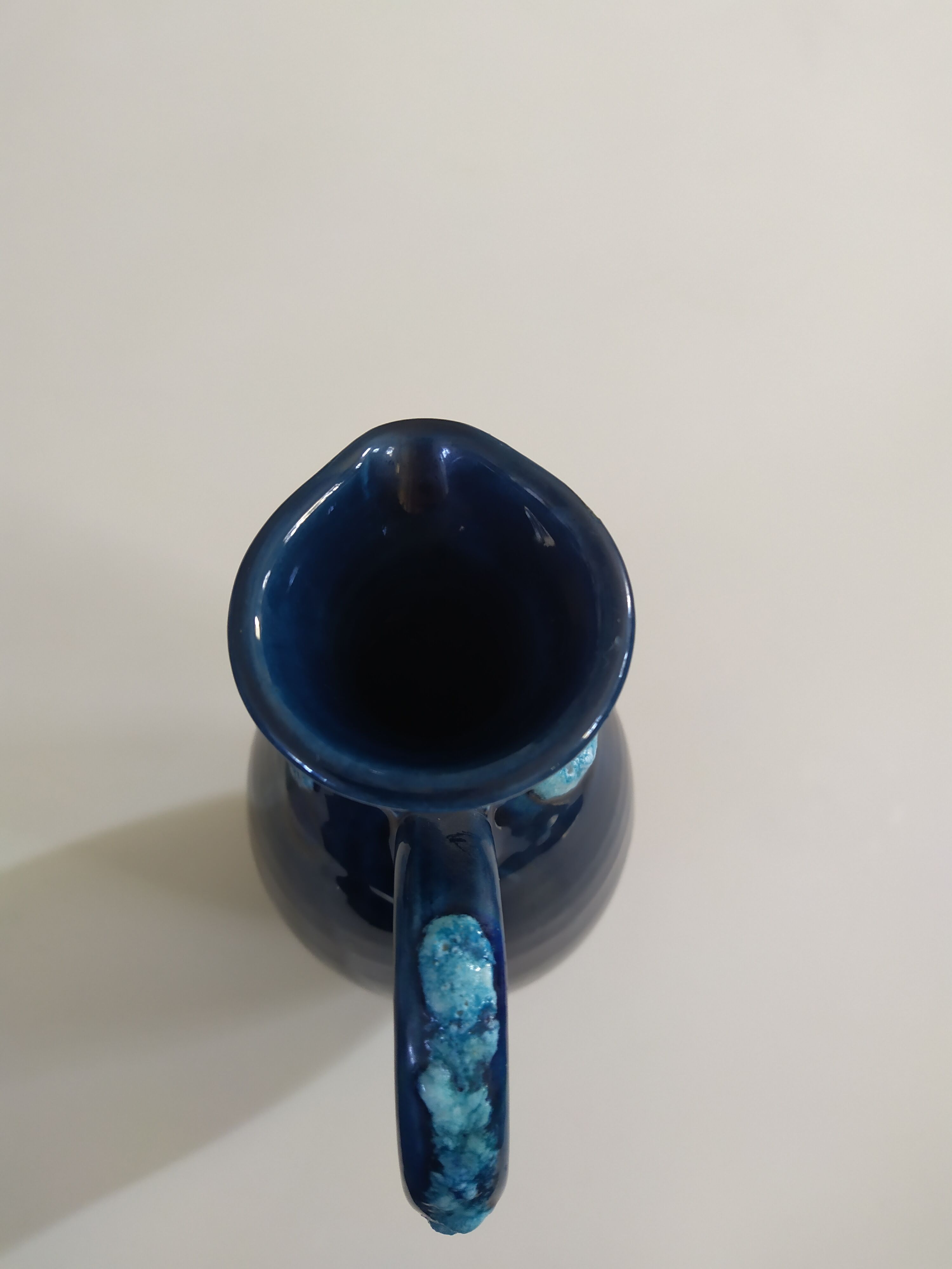 Pitcher foam Vallauris Ribero