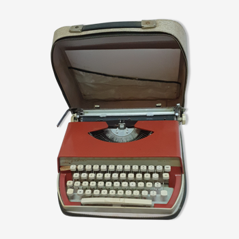 Portable typewriter from 1960