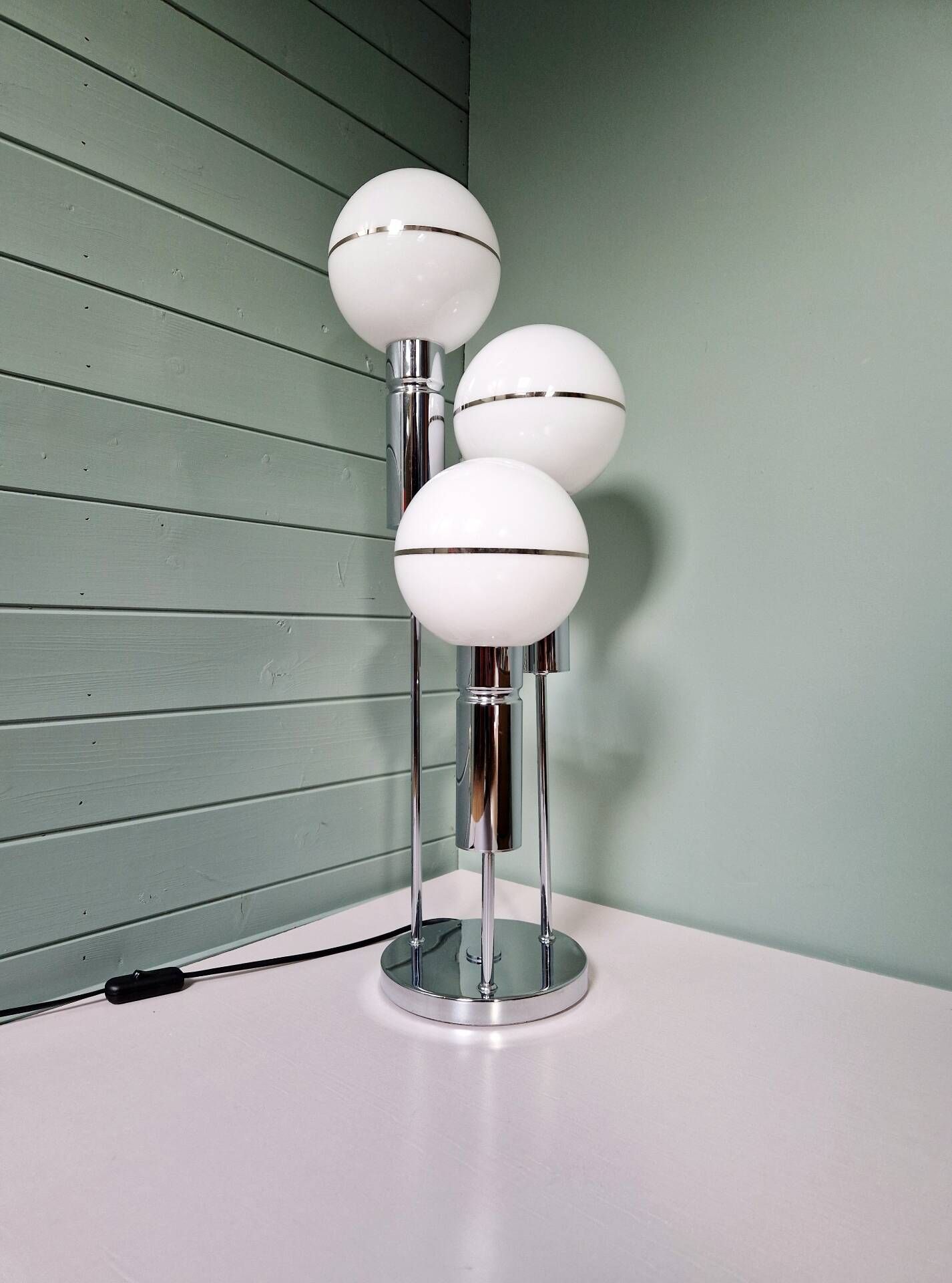 Space lamp in chrome metal and opaline globe, 1970.