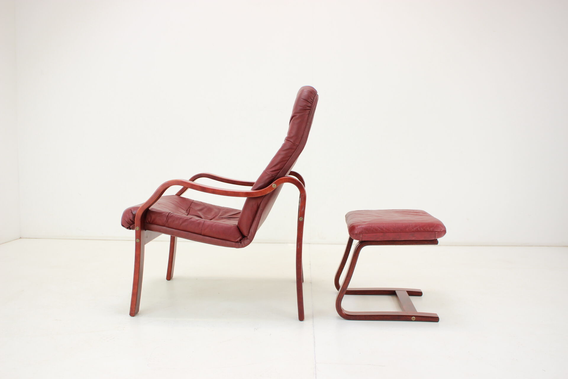 1980 Leather Armchair With Footrest, Ton Czechoslovakia