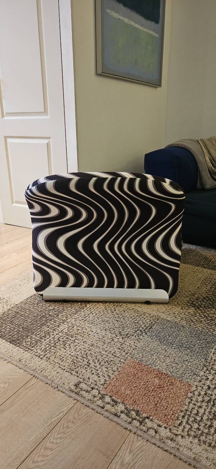 Pierre Paulin La Chat Artifort Jack Larson