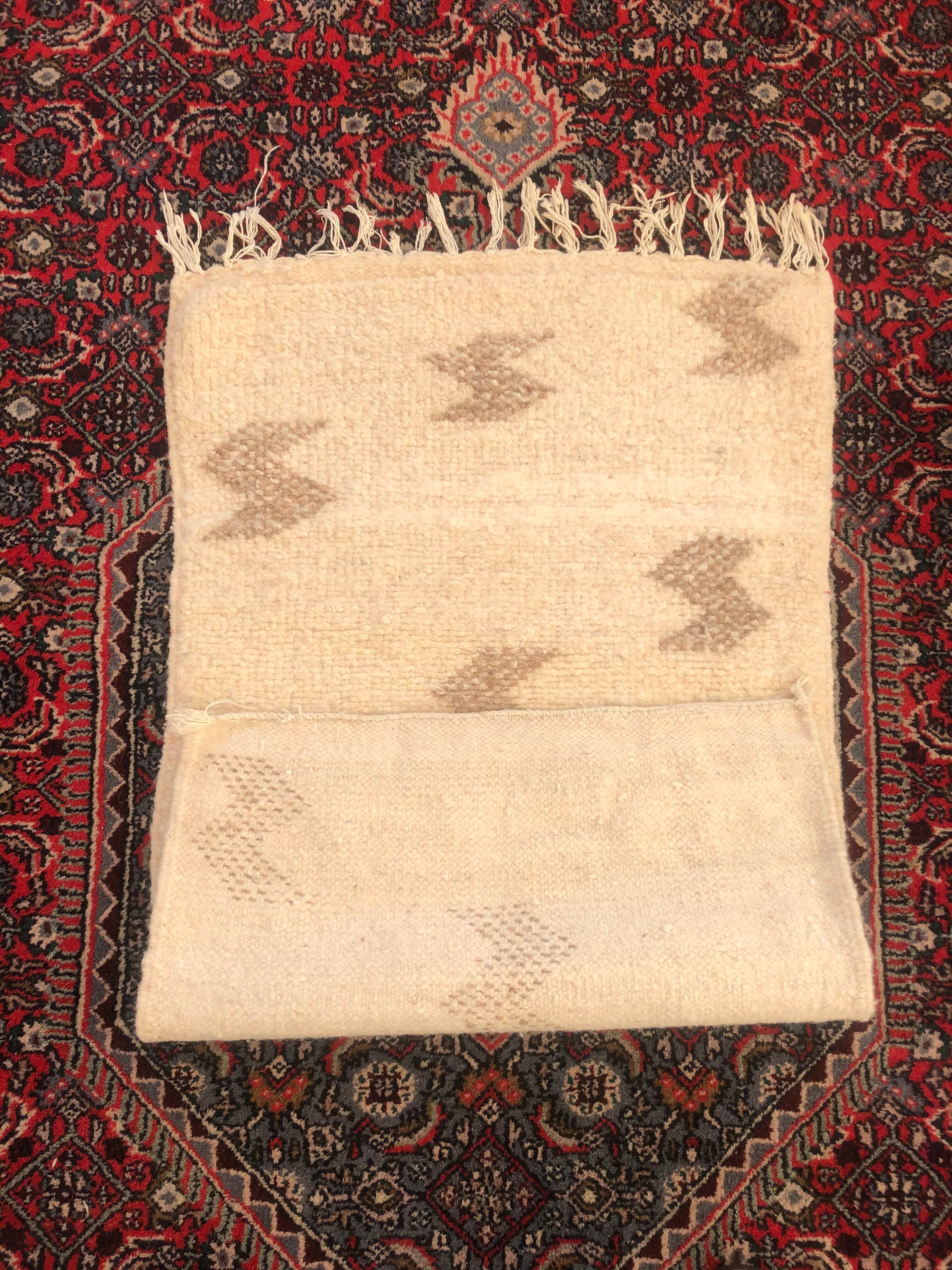 Beni ouarain blanc et beige 64x106cm