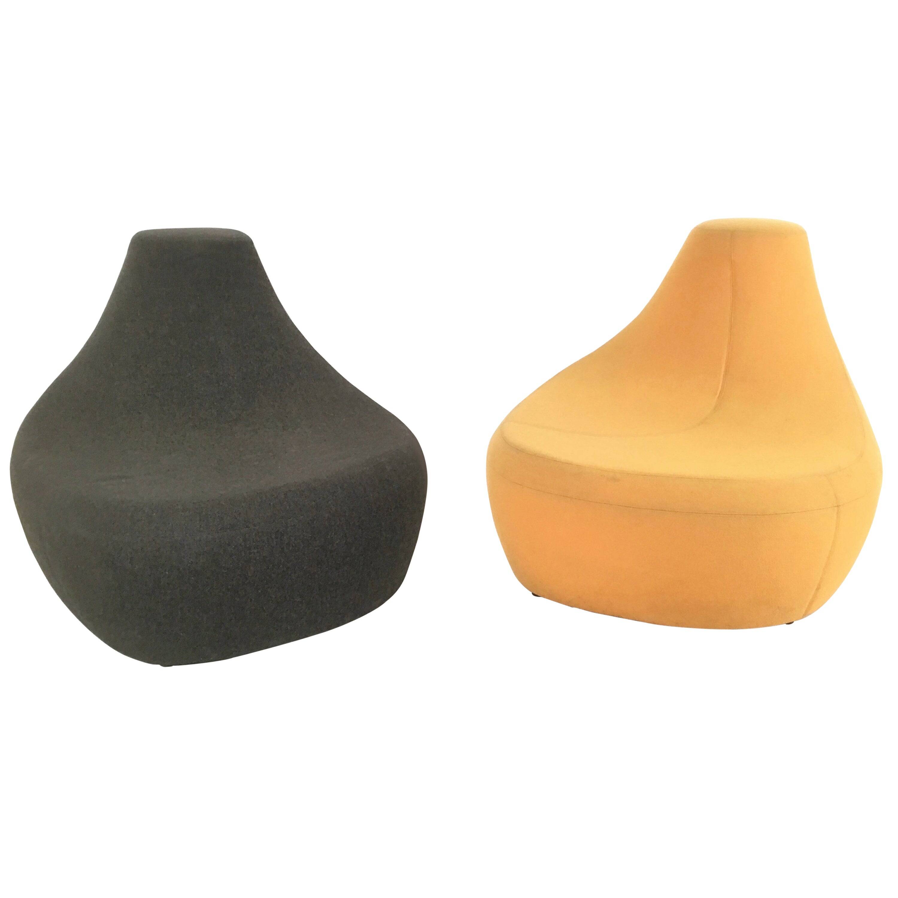 Pair of Postmodern Black and Goldenrod Polyurethane Lounge Chairs, Italy