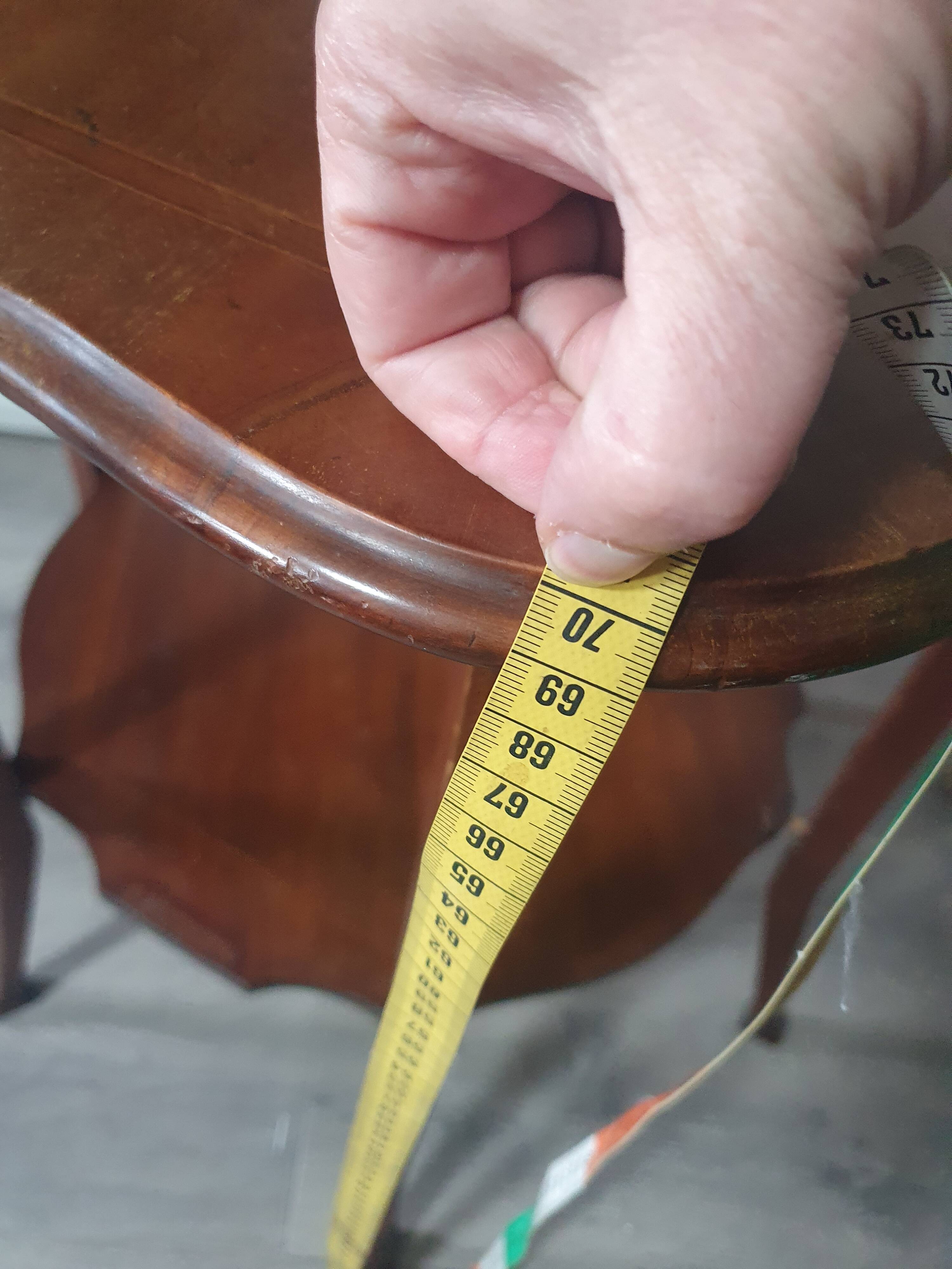 table d'appoint en marqueterie vintage the peppercorn brothers deptford broadway  quelques traces d'