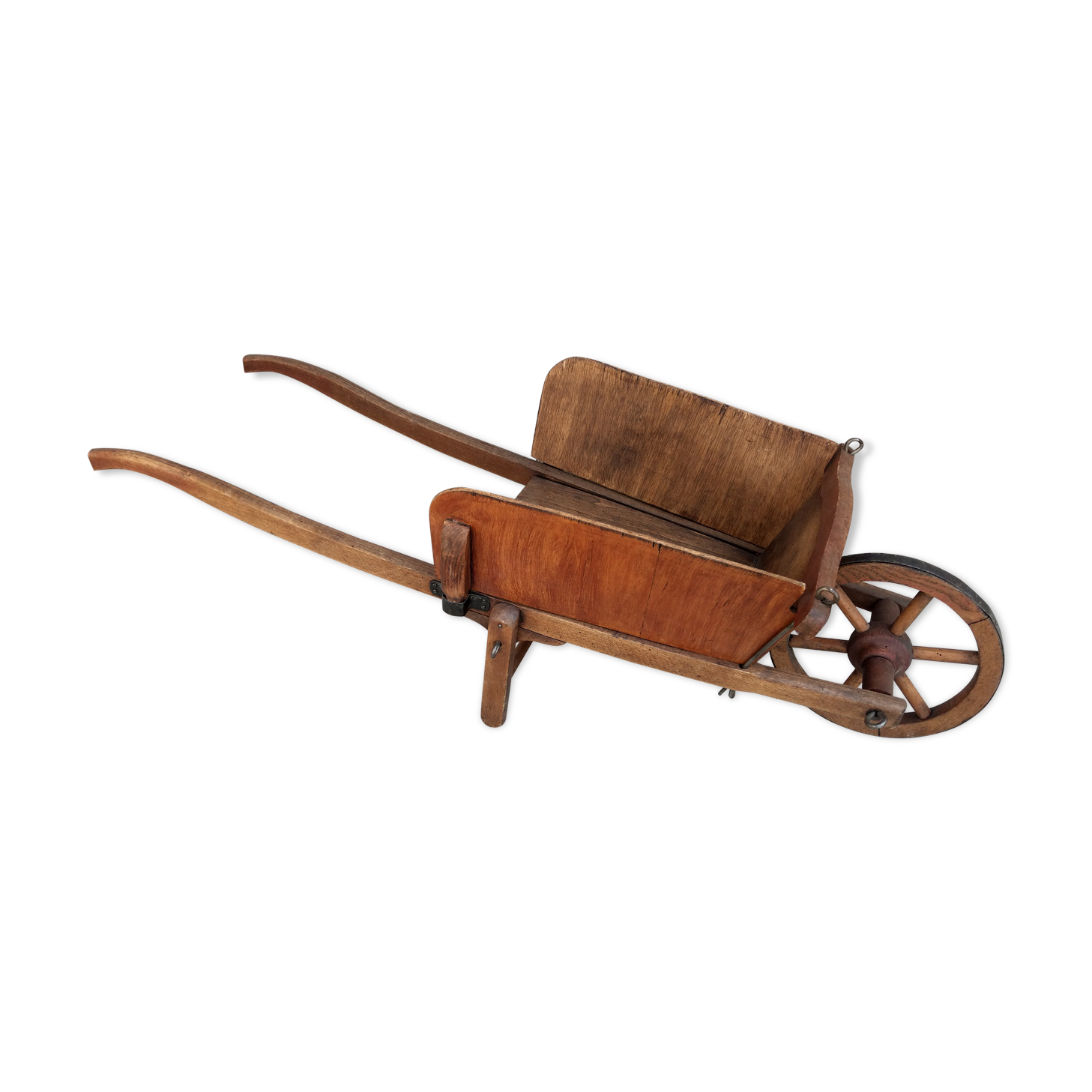 Former child wheelbarrow