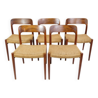 Set Of 5 Dining Chairs Model 75 Made In Teak By Niels O. Møller From 1960s