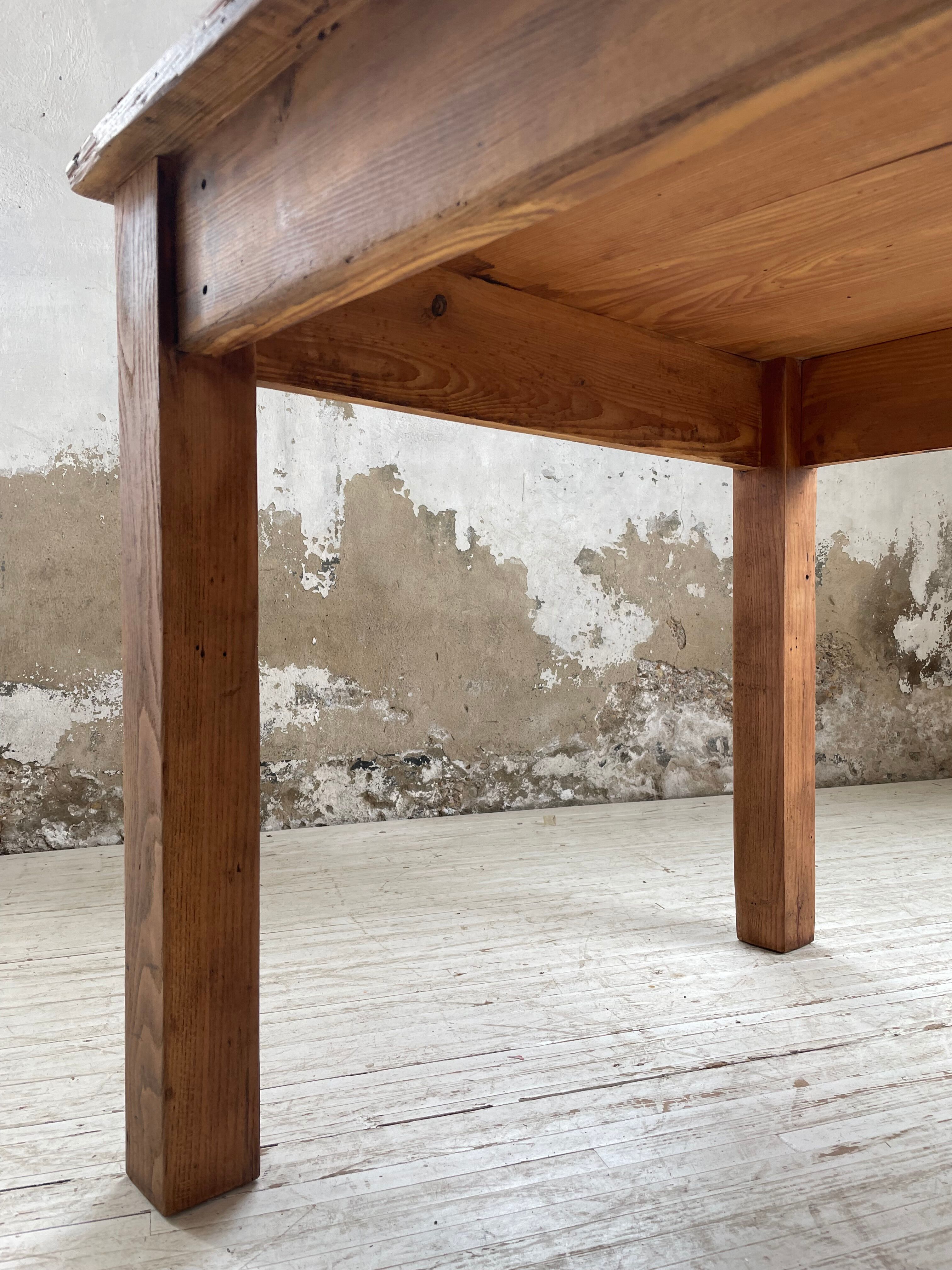 Farmhouse table in elm and pine 2m