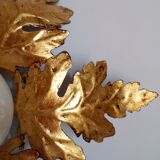 Flower-shaped ceiling lamp