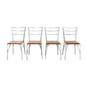 Chaises par Erwan Boulloud pour