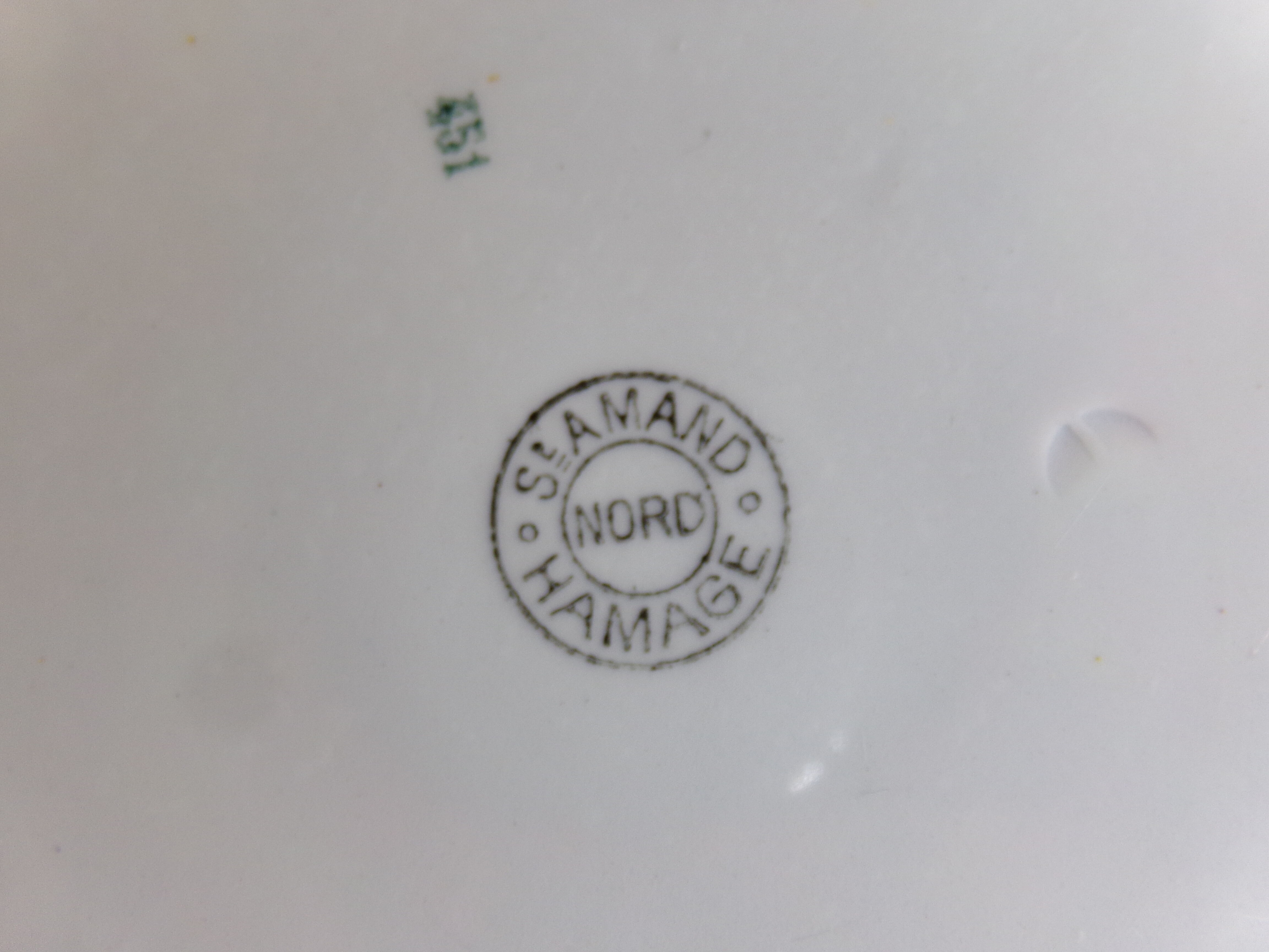 Serving dish St Amand Hamage Nord