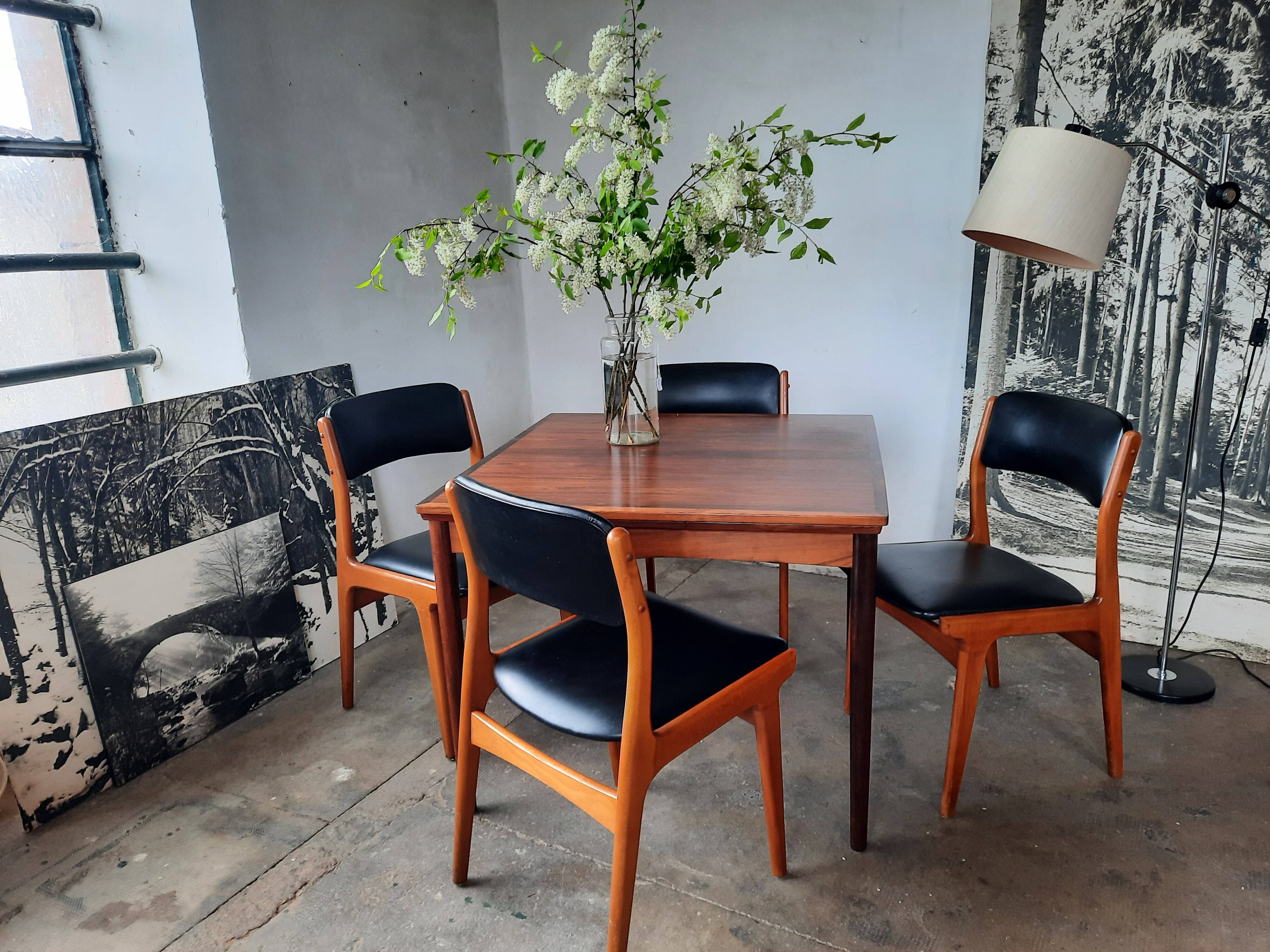 Set de 4 chaises scandinave,  Skaï  année  70