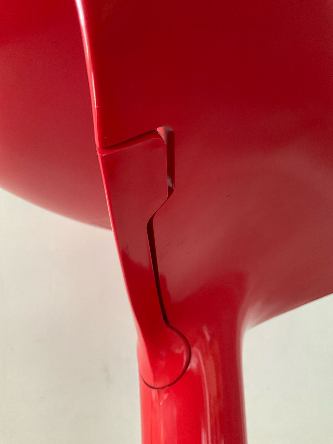 Spoon stool for Kartell by Antonio Citterio