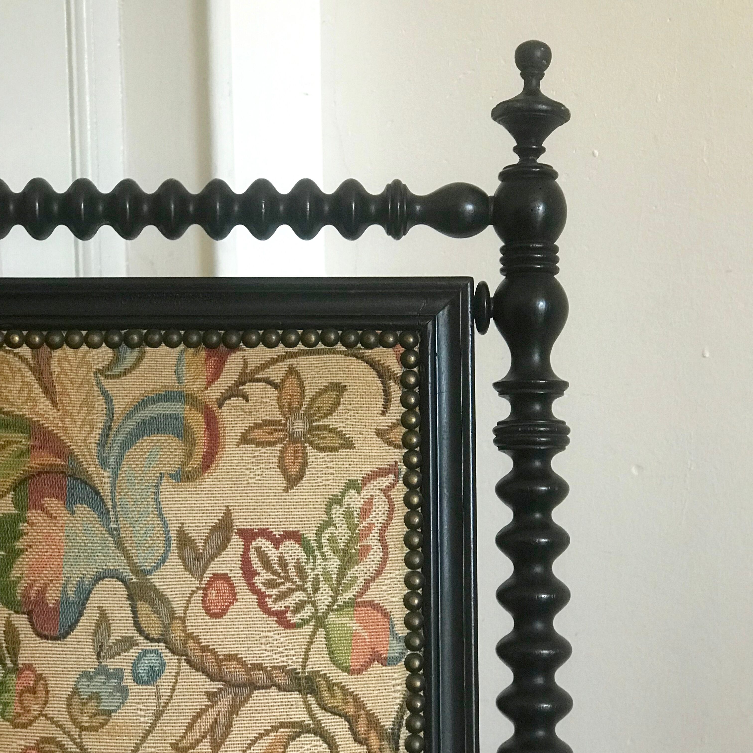 Napoleon III nurse's chair