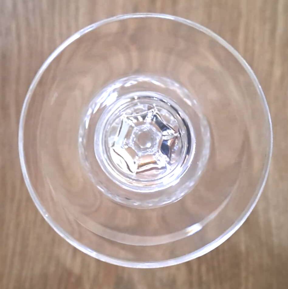 6 crystal wine glasses