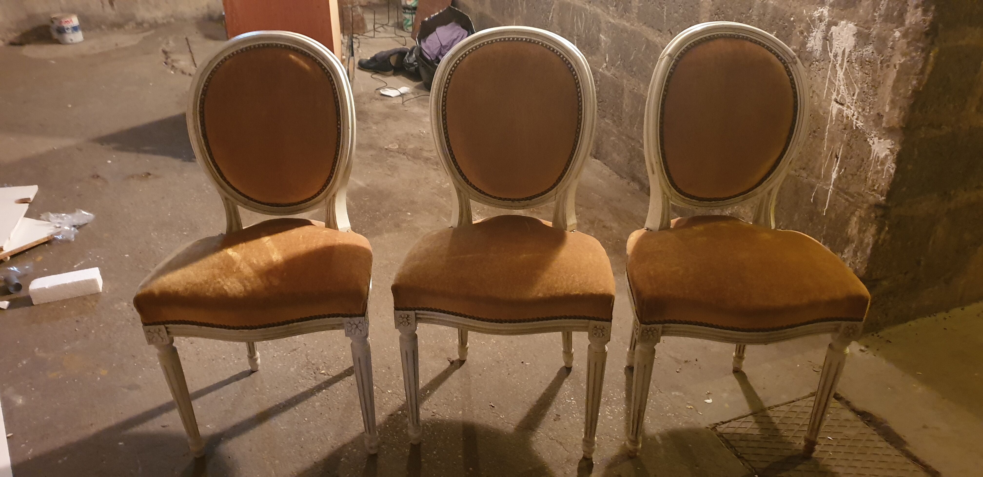 Chairs medallion Louis Louis XVI