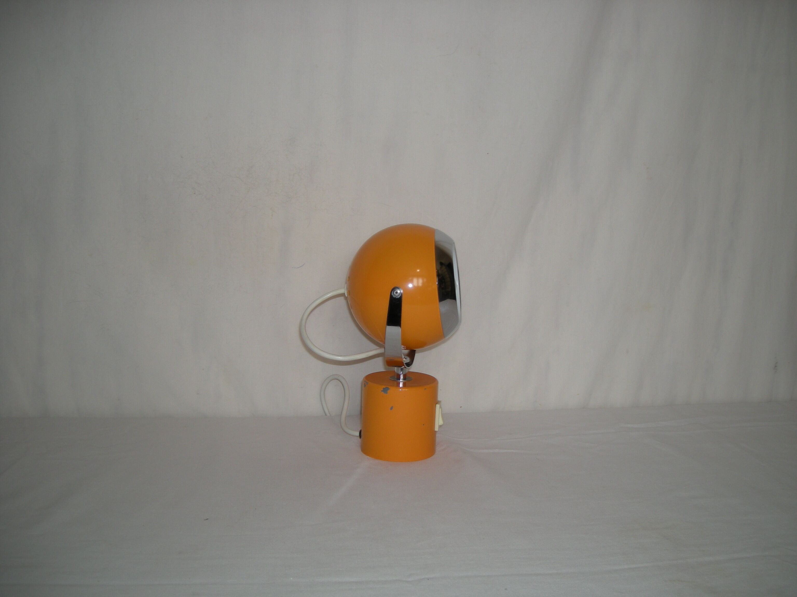 Eye ball lamp from the 60s 70s