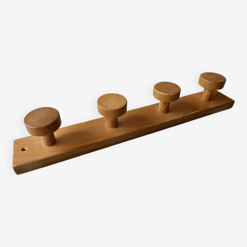 Solid pine wall-mounted coat rack with 4 hooks