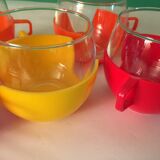 5 vintage glass cups and removable plastic support from the 70s in bright colors