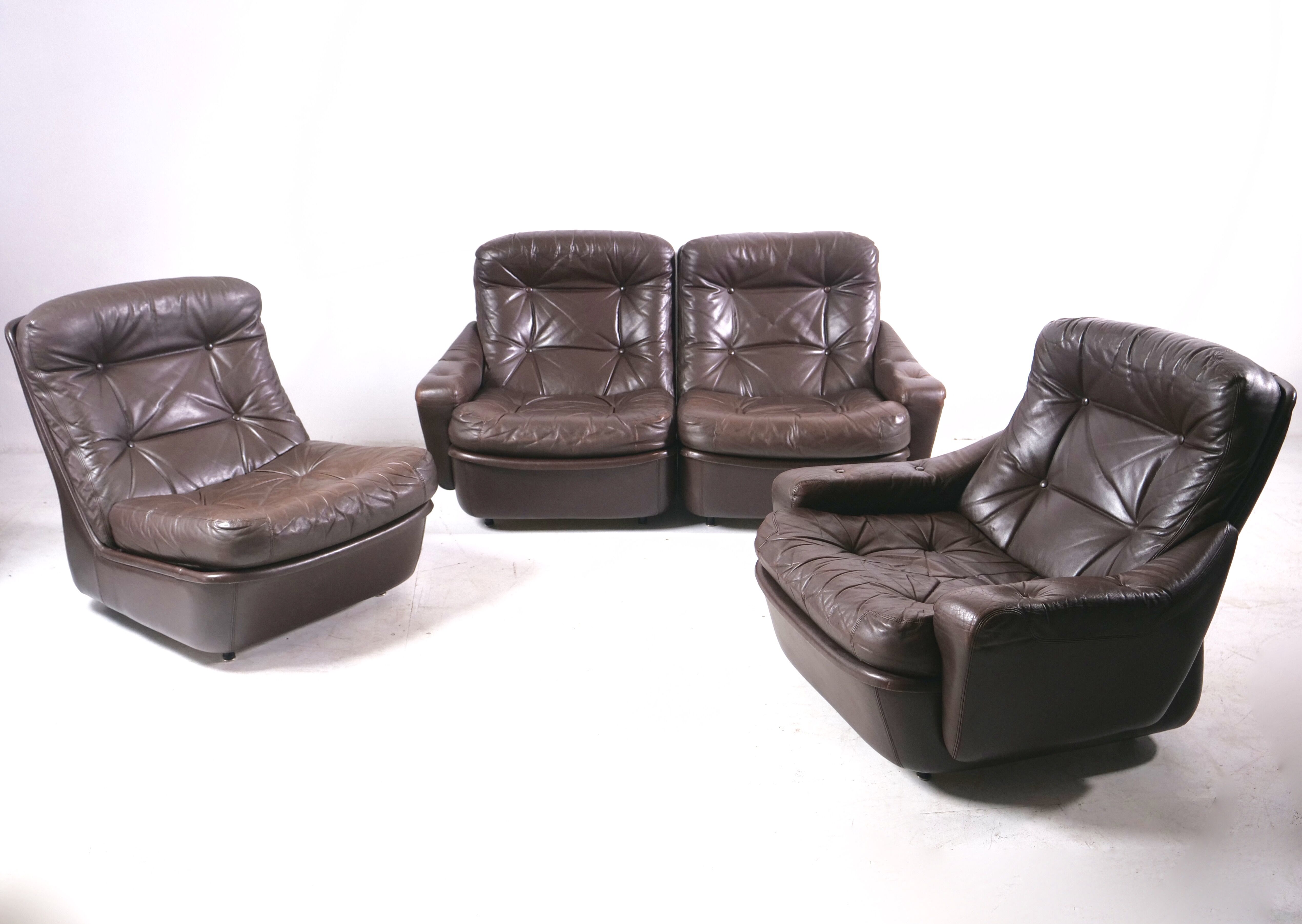 Modular leather sofa by michel cadestin for airborne