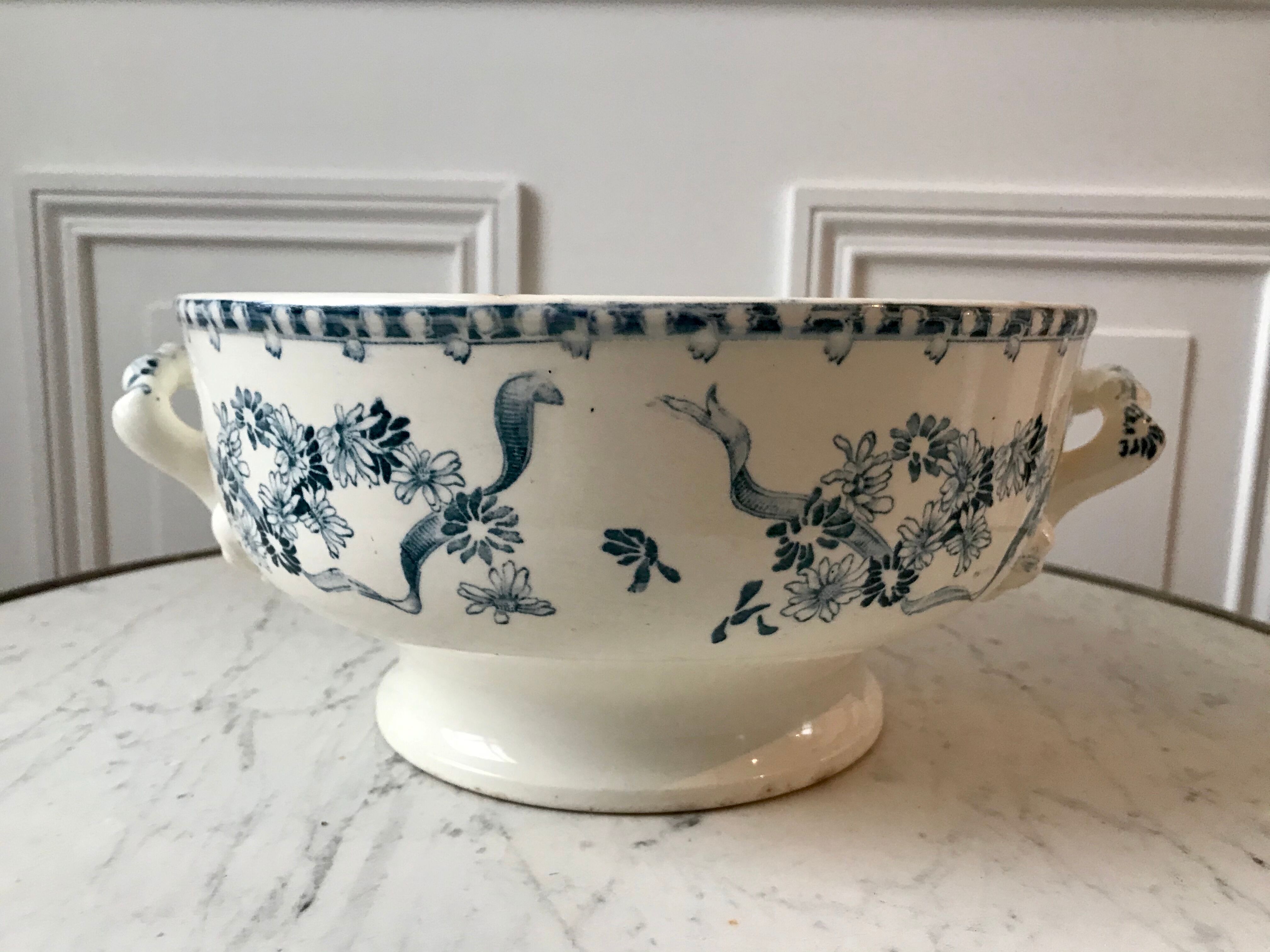 Salad bowl Iron Earth late nineteenth