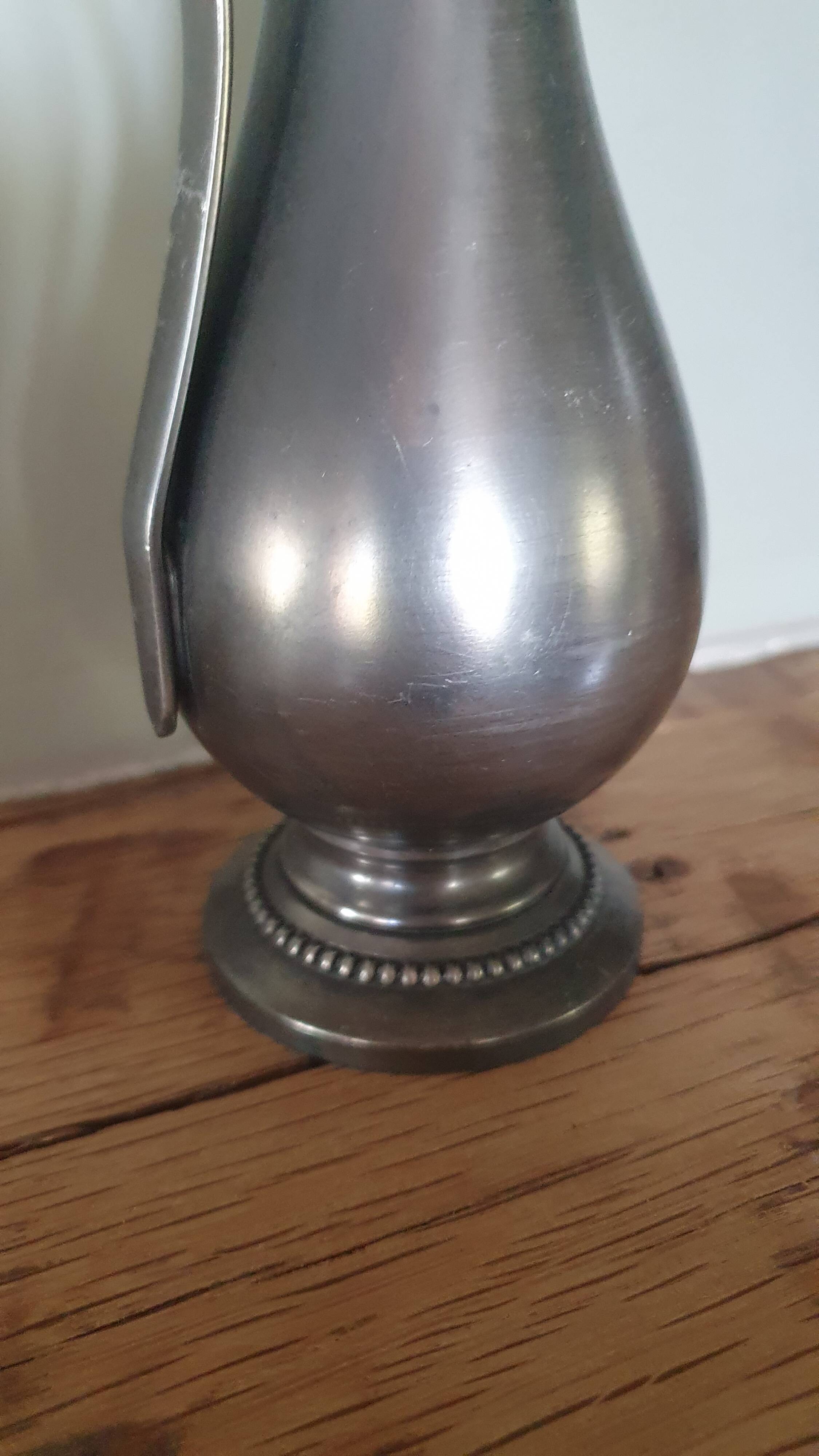 Soliflore or tin vase