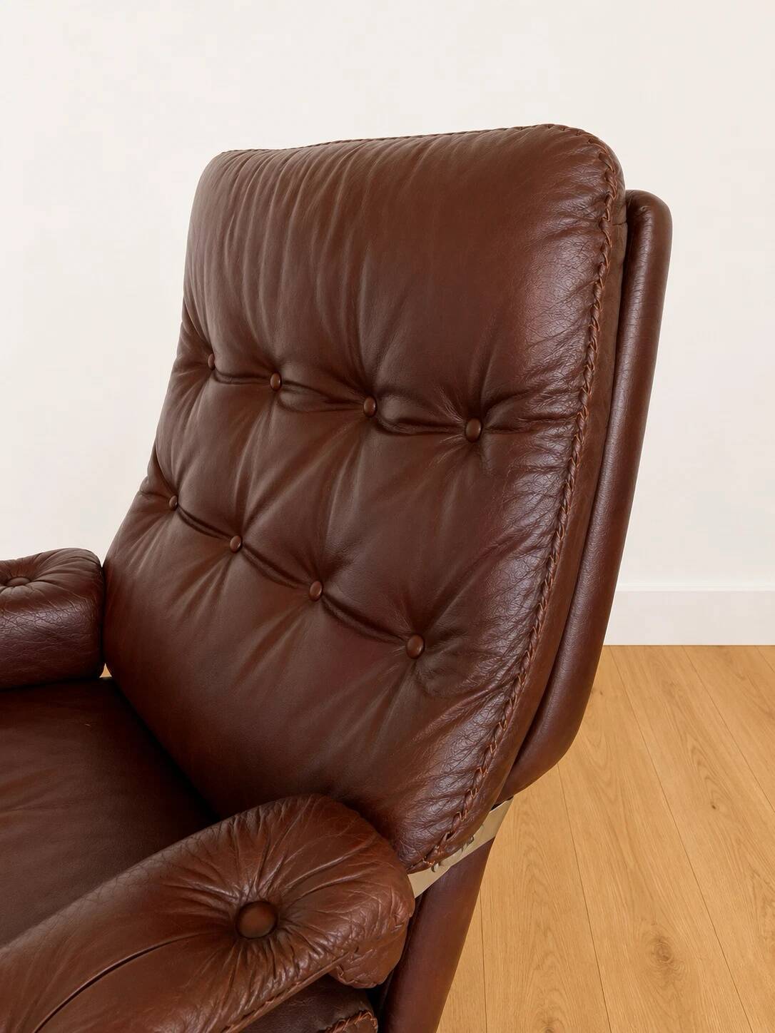 Vintage retro Arne Norell lounge chair & stool in burgundy leather