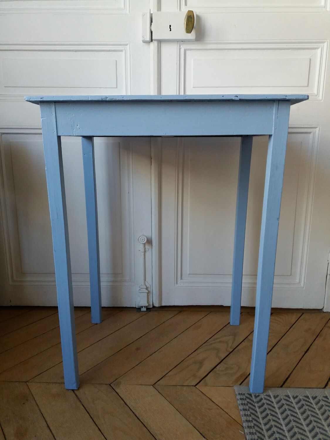 Lavender blue wooden desk with drawers