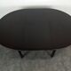 Table moderne teinté noir en chêne