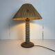 Lampe de table en bois tourné wabi-sabi brutaliste dans le style de Charles Dudouyt.
