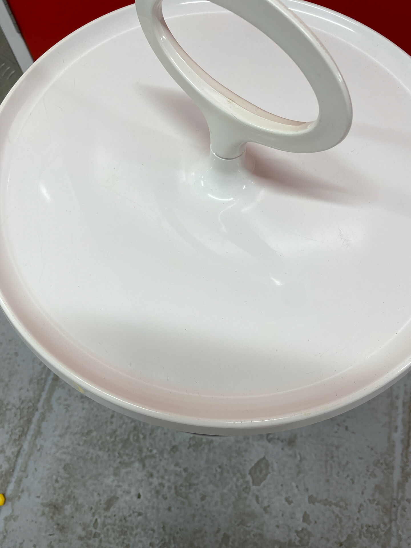 Small dry bar table Space Age