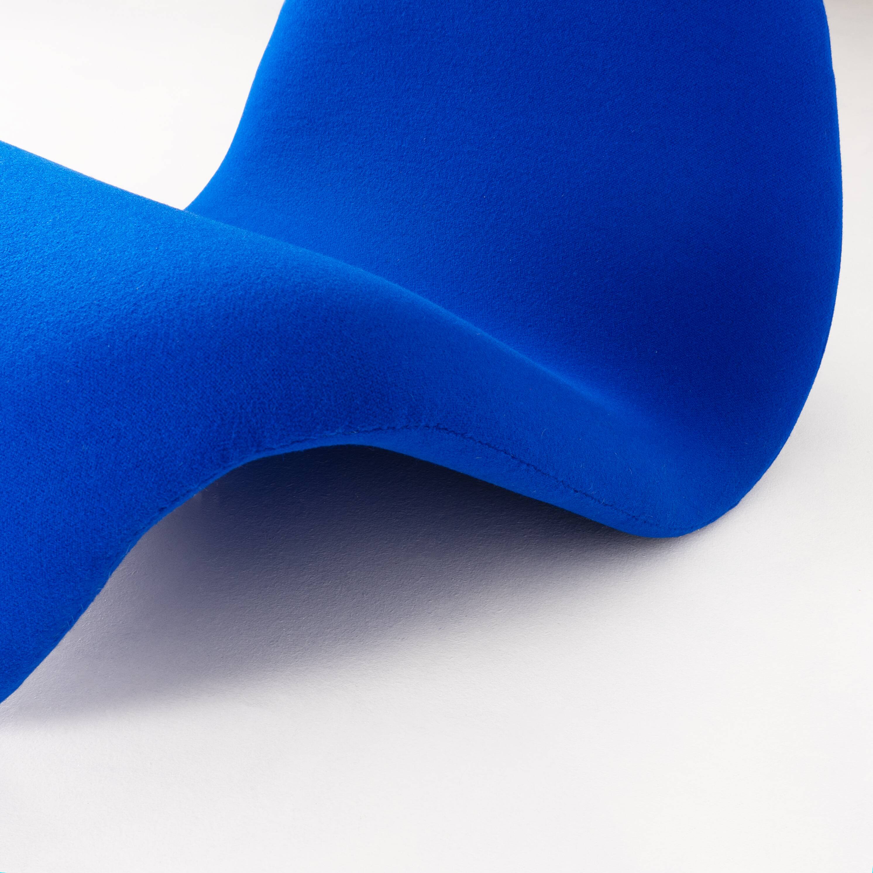 PIERRE PAULIN, 2 ARMCHAIR CHAIRS 557 known as TONGUE, ARTIFORT ED., 1967