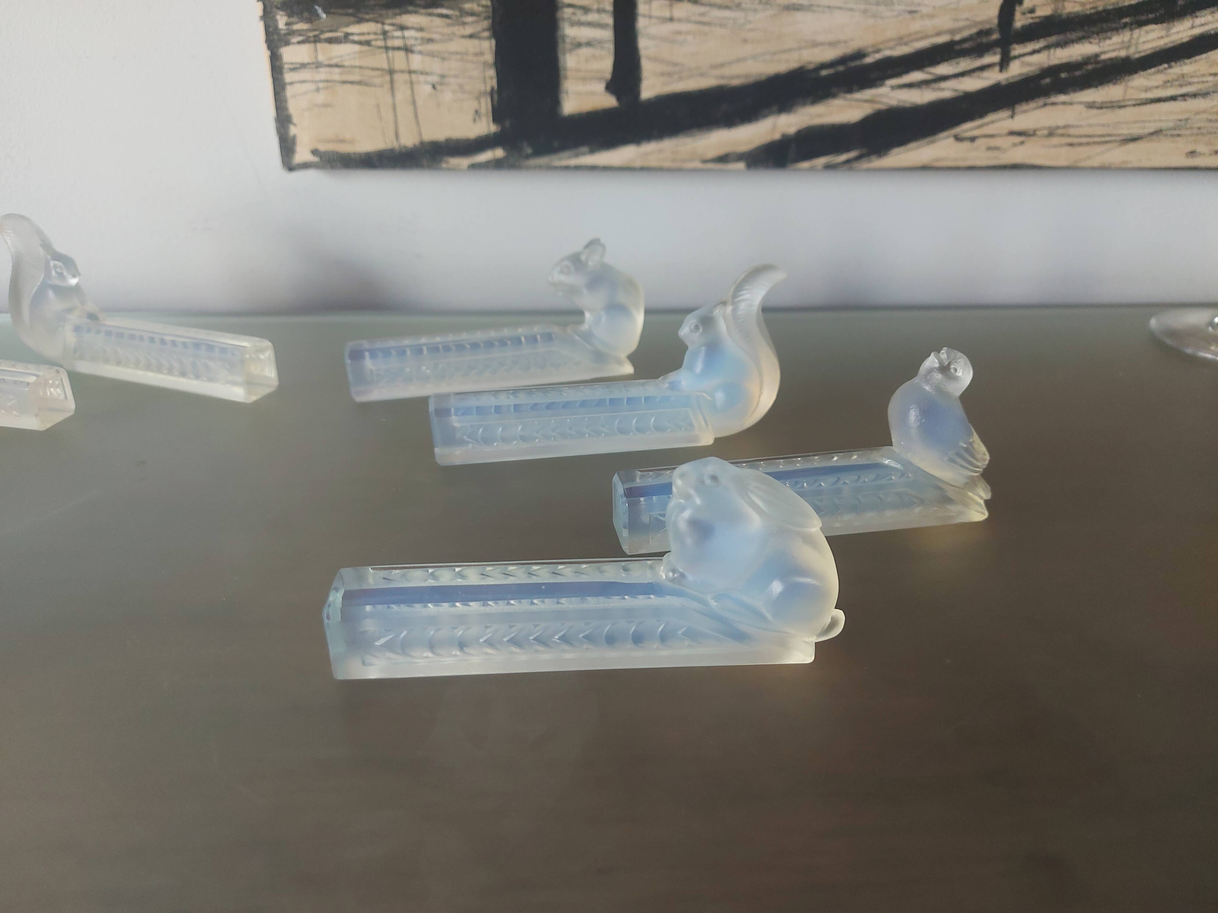 9 doors art deco knives in opalescent glass, bestiary.