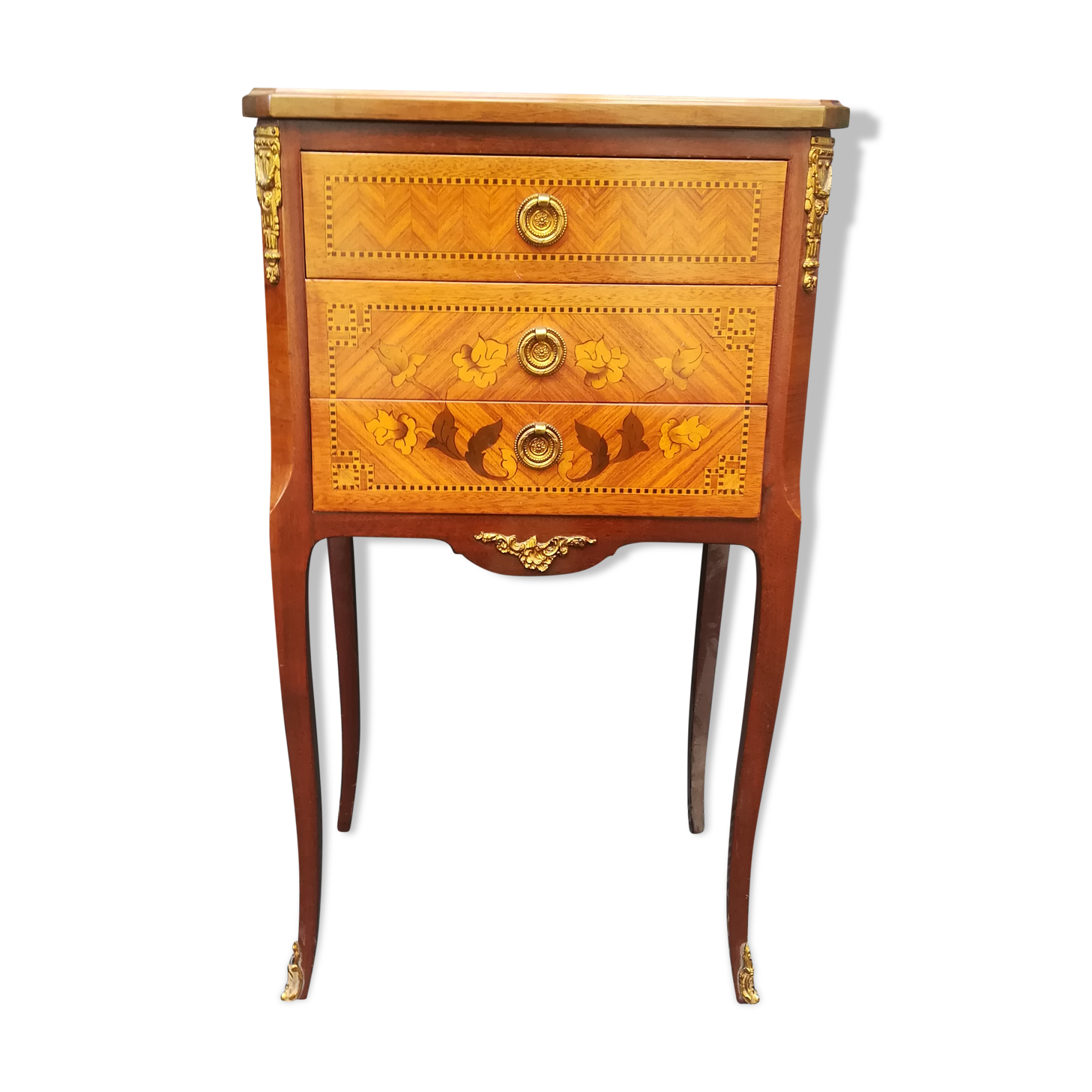 Table in marquetry
