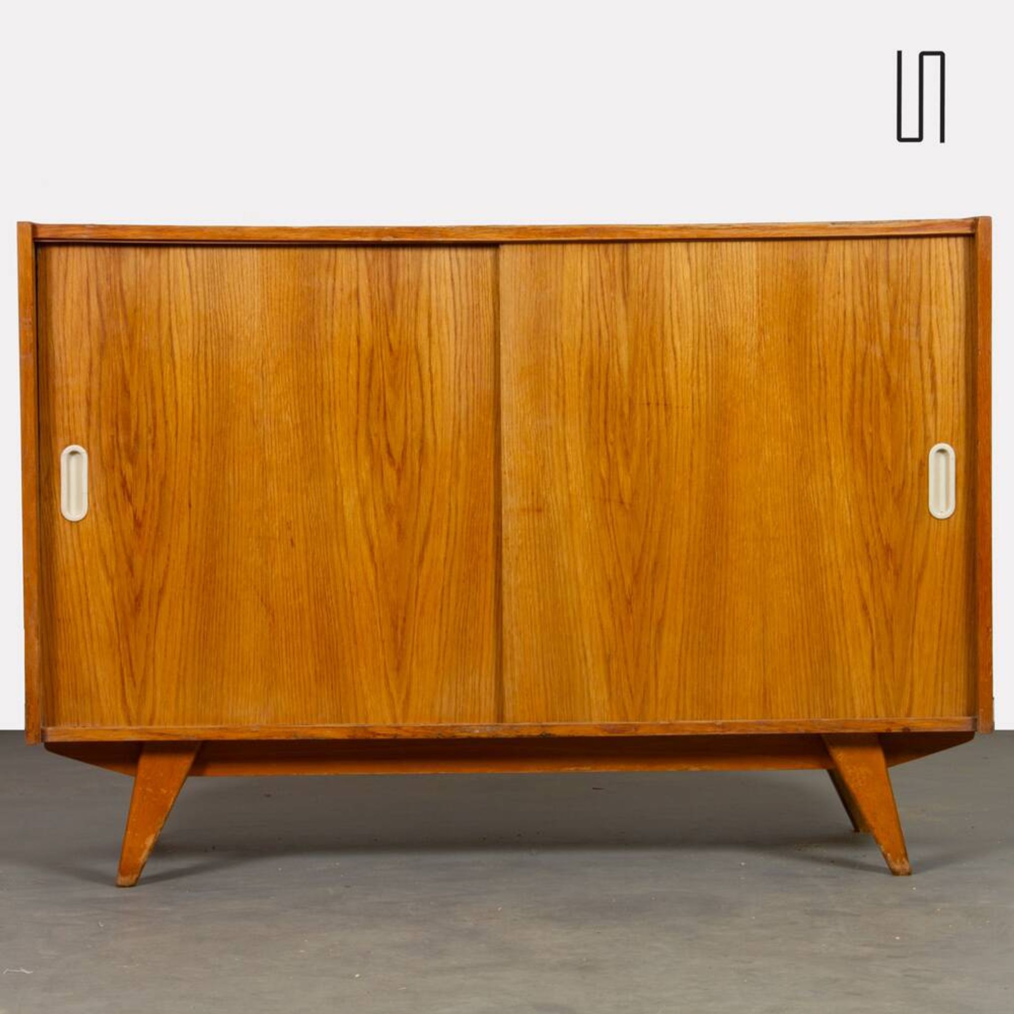 Oak chest of drawers, model U-452, by Jiroutek for Interier Praha, 1960