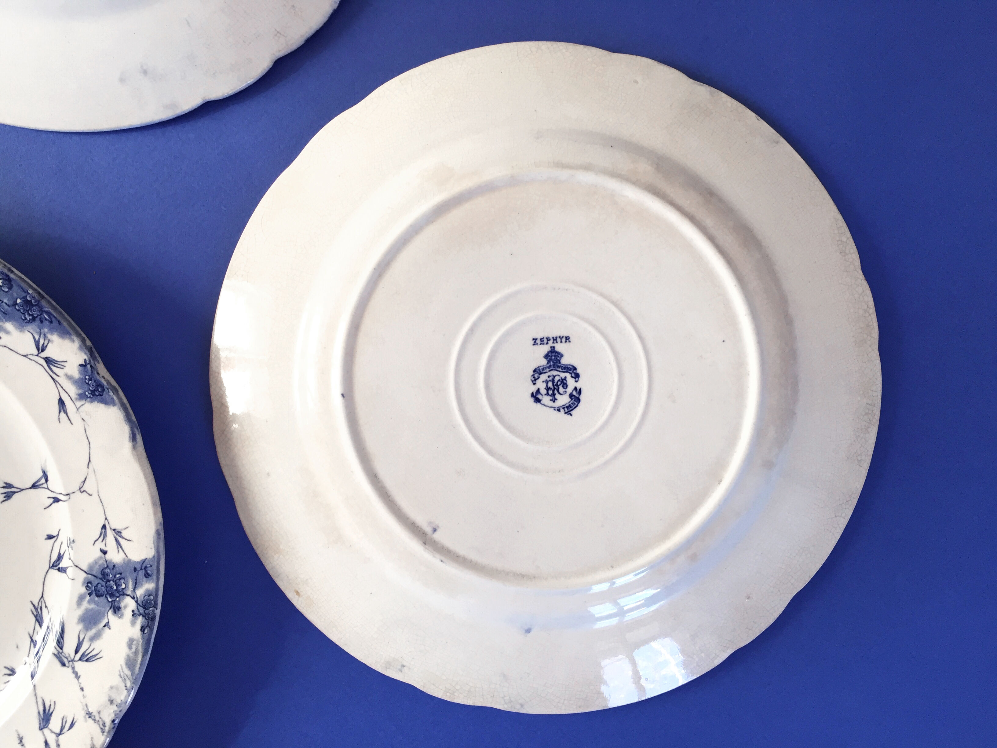 Set of 4 plates Empire Works Stoke on Trent series "Zephyr"