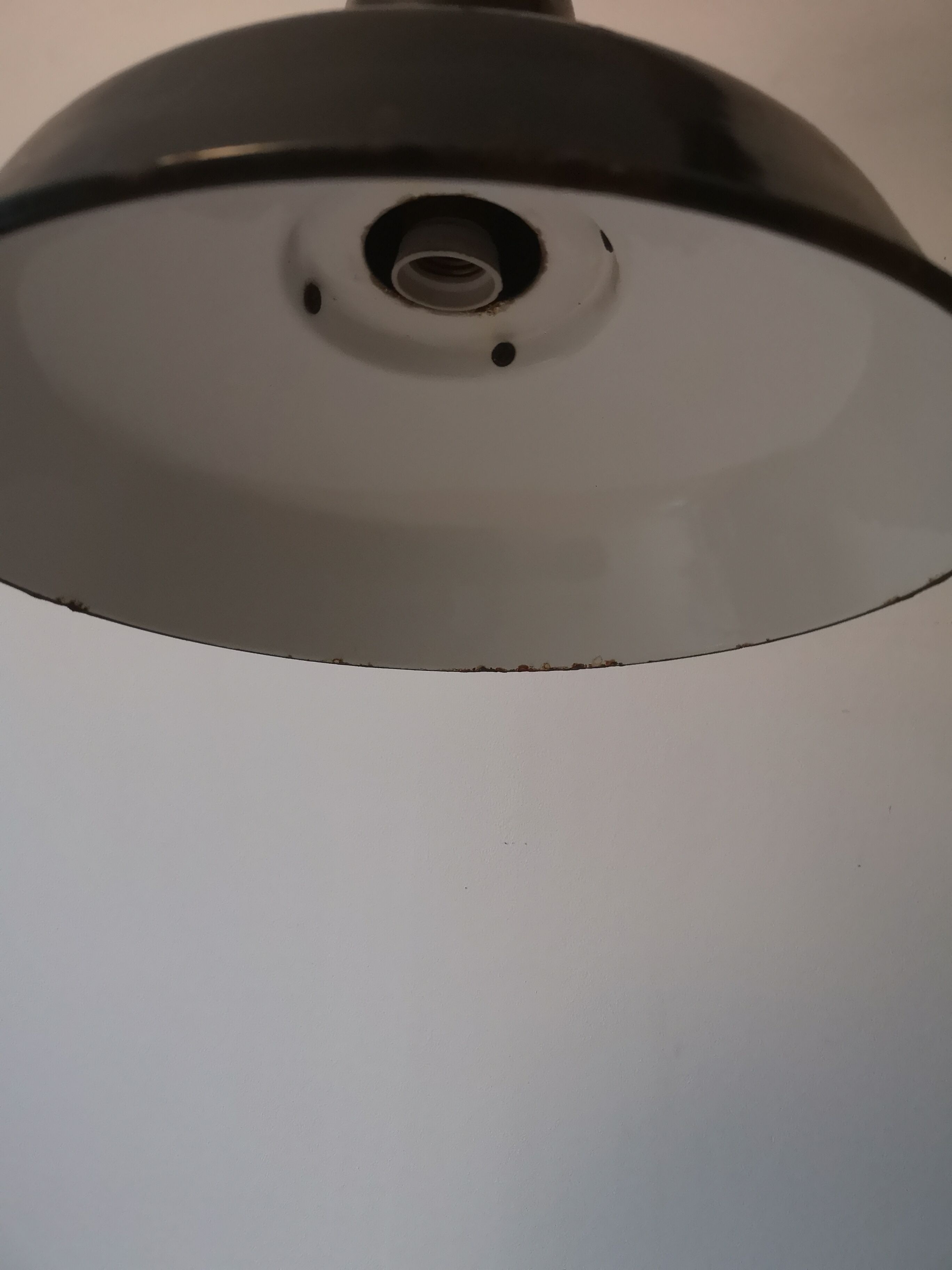 Vintage industrial hanging lamp "Reflector"