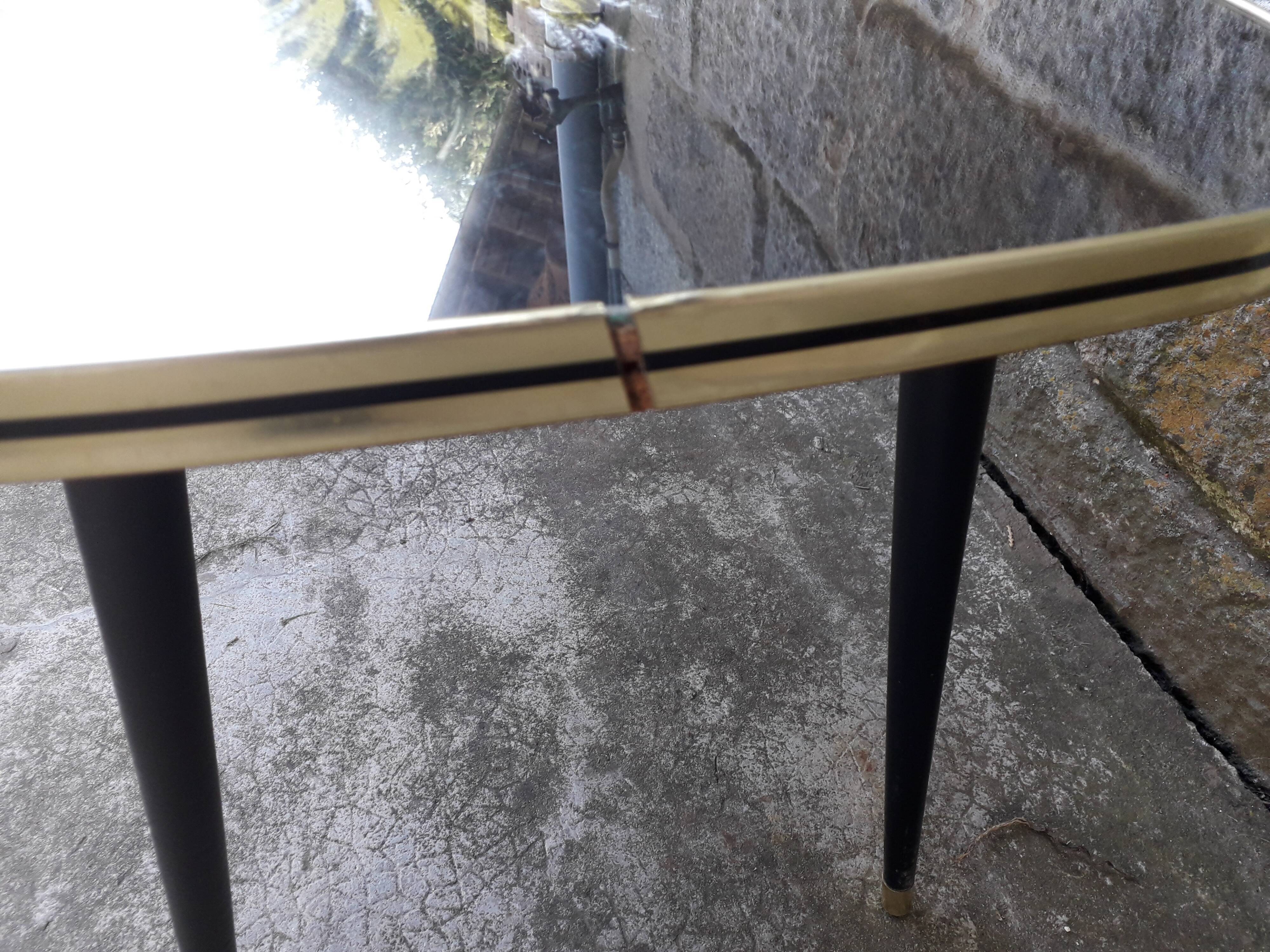 Vintage coffee table spindle legs