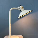 White Anvia desk lamp